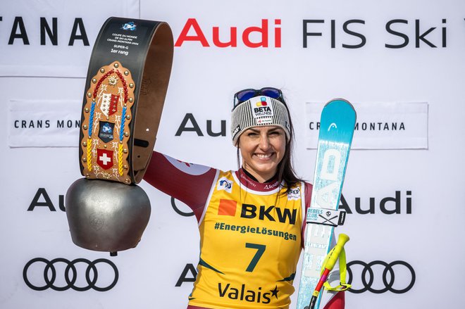 Avstrijka Stephanie Venier bila najhitrejša v superveleslalomu v Crans Montani. FOTO: Fabrice Coffrini/AFP
