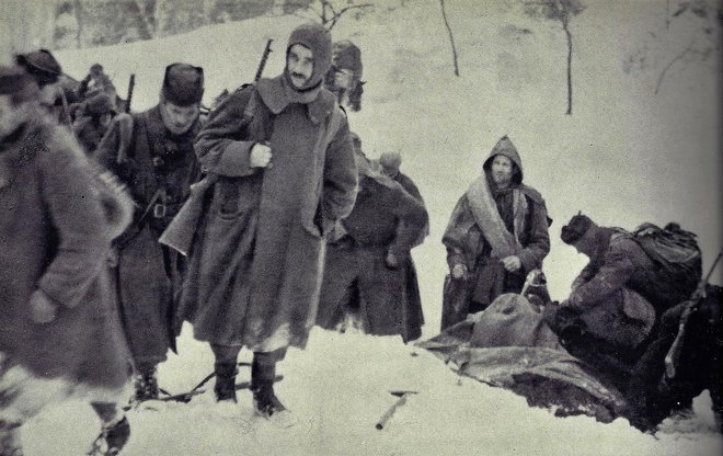 Zadnja fotografija Karla Destovnika - Kajuha, posneta na Paškem Kozjaku 16. februarja 1944. FOTO: Muzej novejše zgodovine Slovenije