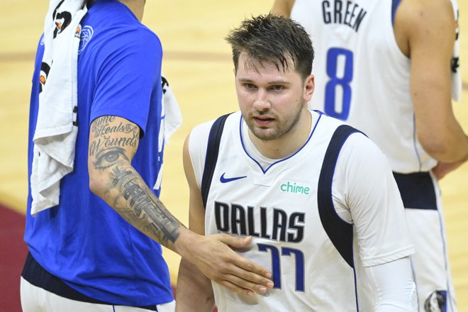 Luka Dončić je imel v Clevelandu izjemen strelski večer. FOTO: USA Today Sports/Reuters