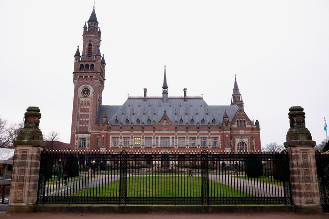 Šikanirana oseba na slovenskem veleposlaništvu v Haagu je izvajala tudi lobiranje za Beti Hohler, ki je bila decembra lani izvoljena za sodnico na mednarodnem kazenskem sodišču. FOTO: Piroschka Van De Wouw/Reuters