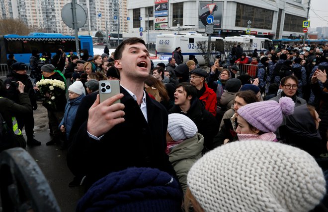 Čeprav je bil zmagovalec v neenakopravnem boju med Aleksejem Navalnim in Vladimirjem Putinom že vnaprej znan, je spopad trajal kar nekaj let. FOTO: Stringer/Reuters