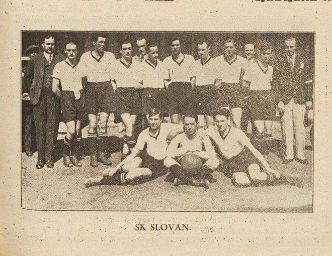 Slovan je drugi slovenski nogometni klub v Ljubljani, ki je nastal pred 1. svetovno vojno, po njej pa se je selil po številnih igriščih, dokler ni leta 1934 pristal v Zeleni jami in dobil delavski značaj. VIR: Sportni list, 31. maj 1930
