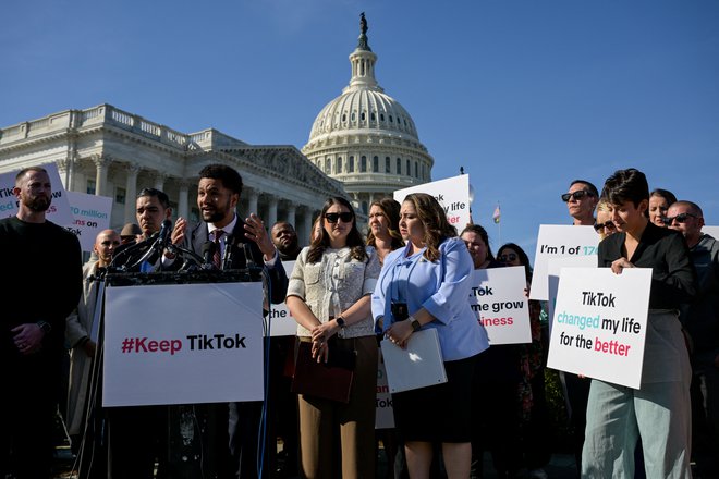 Številni Američani nasprotujejo prepovedi tiktoka.

Foto Craig Hudson/Reuters