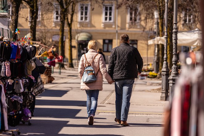 Zgornja meja zneska, ki pripada posamezniku po izgubi zaposlitve, je eno redkih še veljavnih določil varčevalnega zakona o uravnoteženju javnih financ. FOTO: Črt Piksi