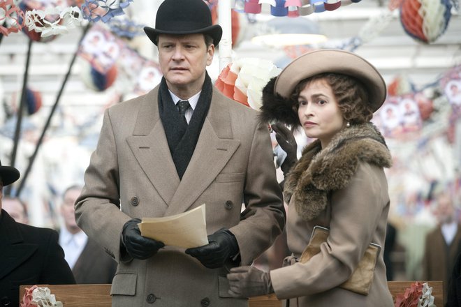 Colin Firth in Helena Bonham Carter kot Jurij VI. in Elizabeta Bowes-Lyon v filmu Kraljev govor (2010). FOTO: Lancashire.gov.uk/wikipedia