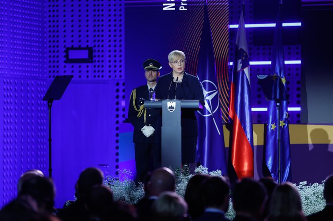 Predsednica republike Nataša Pirc Musar na slovesnosti ob obletnici priključitve Slovenije zvezi Nato. Foto Leon Vidic/delo Delo