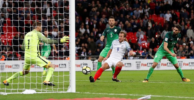 Najboljši angleški strelec v zgodovini Harry Kane že ima izkušnje s Slovenijo, na Wembleyju je zabil gol za zmago z 1:0 v kvalifikacijah za svetovno prvenstvo v Rusiji.

FOTO: Carl Recine/ Reuters
