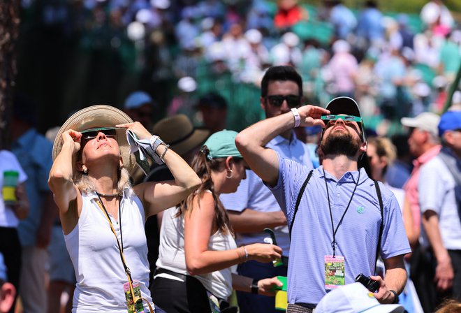 Tako so v nebo zrli v Georgii. FOTO: Mike Blake/Reuters