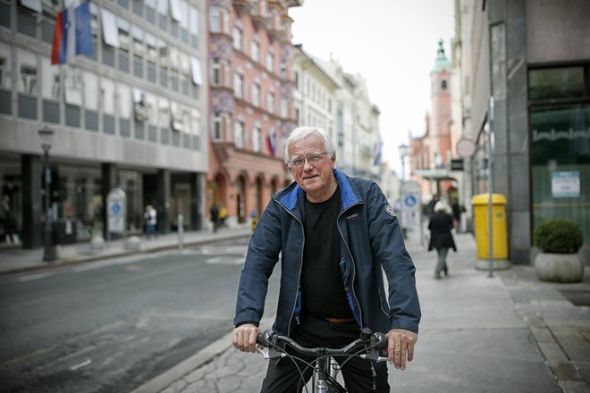 Drago Bulc je dolgoletni novinar Televizije Slovenija, strokovnjak za turizem. FOTO: Blaž Samec/Delo