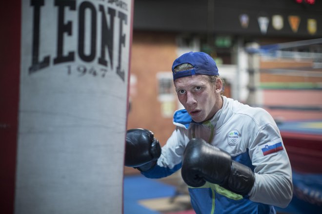 Tadej Černoga se bo danes povzpel v beograjski ring. FOTO: Jure Eržen/Delo