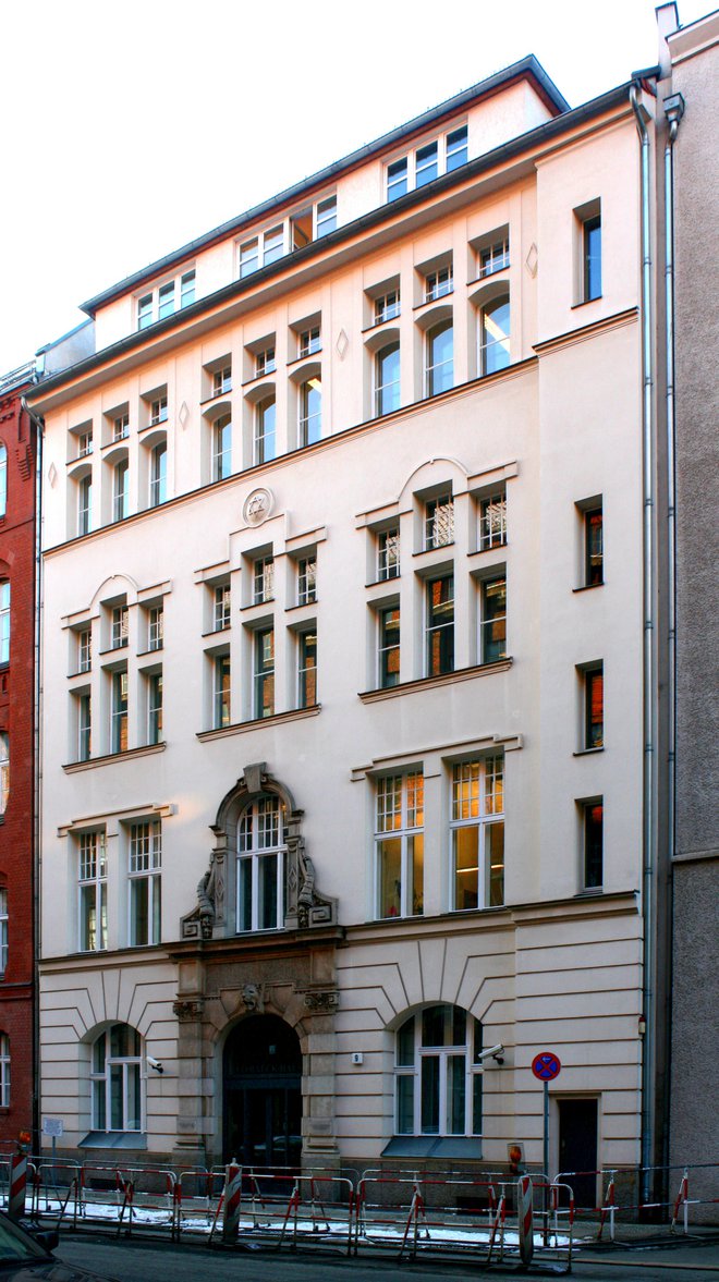 V nekdanji stavbi berlinskega Visokega inštituta za judovske študije je zdaj sedež nemškega judovskega sveta. FOTO: wikipedija