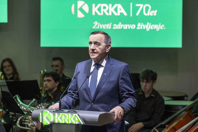 Krkina zdravila v več kot 70 državah sveta uporablja več kot sto milijonov pacientov, opisuje predsednik uprave Krke Jože Colarič njeno današnjo vlogo. FOTO: Andrej Križ/Krka