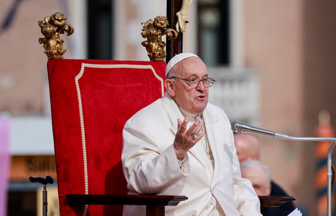Papež v Benetkah. FOTO: Yara Nardi/Reuters
