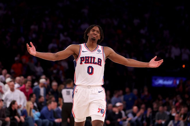 Tyrese Maxey je stvari vzel v svoje roke in odločil tekmo. FOTO: Brad Penner/Reuters