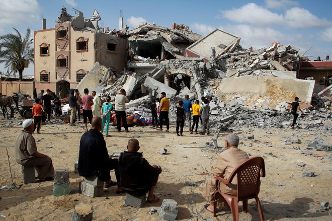 Izrael bo nadaljeval z uničevanjem Gaze in njenih prebivalcev. FOTO: Hatem Khaled/Reuters