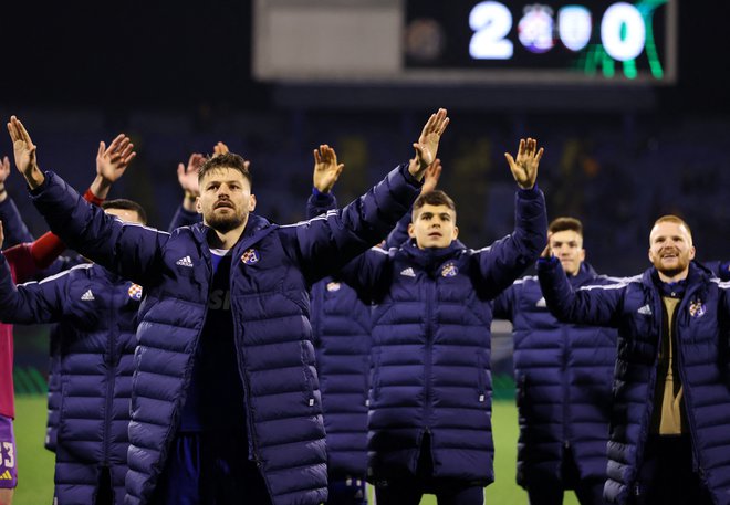 Zagrebški Dinamo je na Reki prišel do velike zmage po zalsugi sijajnega napadalca Bruna Ptkovića (v osredju) in se približal sedmemu zaprednemu naslovu hrvaškega prvaka. FOTO: Antonio Bronić/Reuters