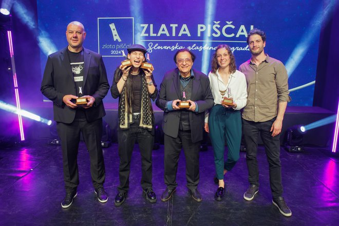 Niko Bogataj, Masayah, Oto Pestner in člana skupine Masharik. FOTO: Tadej Majhenič