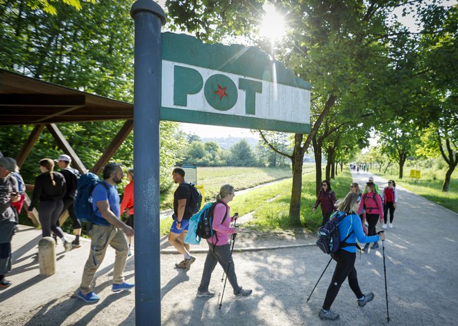 Ena največjih športno-rekreativnih prireditev v Sloveniji poteka po skoraj 35 kilometrov dolgi trasi v spomin na osvoboditev Ljubljane. FOTO: Jože Suhadolnik/Delo