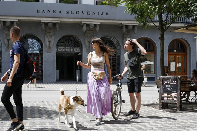 Slovenija je v prvem četrtletju ustvarila večji plačilnobilančni presežek, ugotavlja Banka Slovenije. FOTO: Matej Družnik/Delo