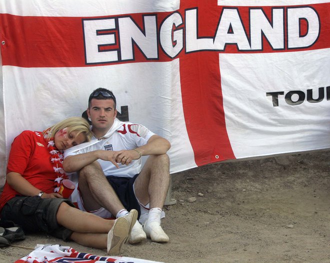 Mnogi angleški navijači bodo v Nemčijo prišli brez vstopnic. FOTO: Andrea Comas/Reuters