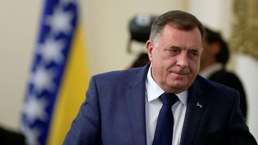 Predsednik Republike Srbske Milorad Dodik si zaradi sankcij ne more zakonito izplačevati plač. Foto Dado Ruvic/Reuters