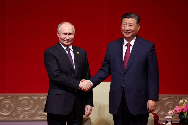 Vladimir Putin in Xi Jinping. FOTO: Alexander Ryumin/Afp