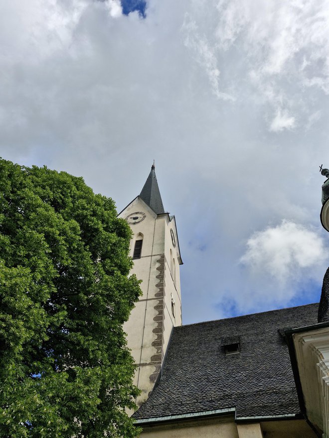 Četudi je v Slovenskih Konjicah preživel le zgodnje otroštvo, je po pričevanjih njegove žene in prijateljev imel nekatere zelo jasne spomine, denimo na zvonik cerkve sv. Jurija. FOTO:  Beti Burger