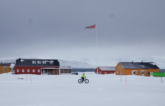 Norveška je od pomladi 2022 skoraj prenehala izdajati turistične vizume ruskim državljanom. FOTO: Lisi Niesner/Reuters