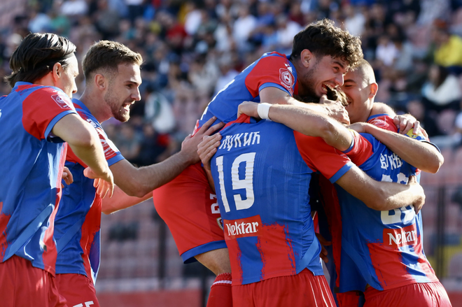 Borac si je z nedavno zmago proti Igmanu krog pred koncem ligaškega tekmovanja zagotovil naslov državnega prvaka. FOTO: FC Borac