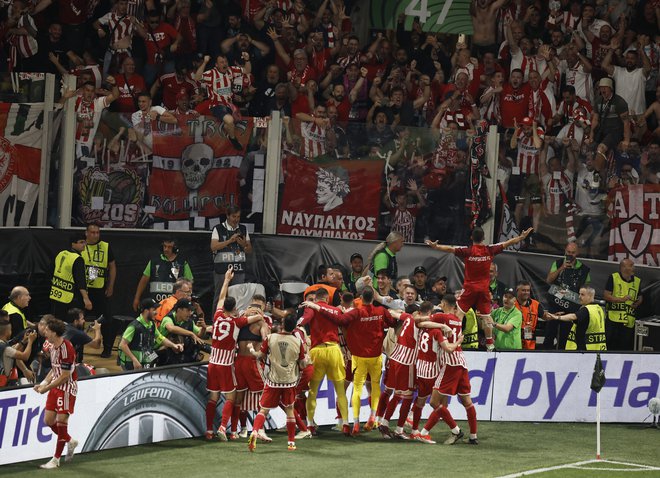 Grki so zasluženo slavili, čeprav je imela tudi Fiorentina nekaj priložnosti za zadetek. Foto Louisa Gouliamaki/Reuters