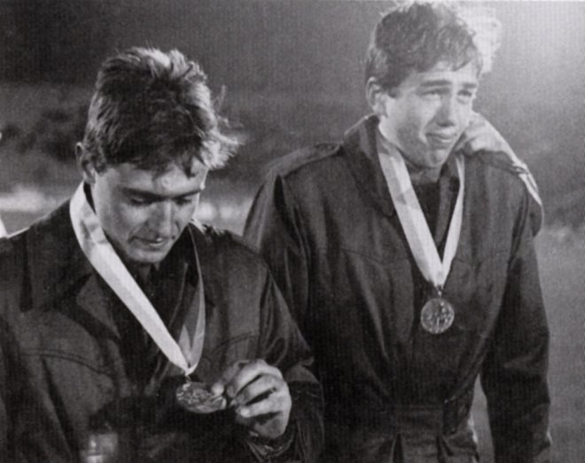 Srečko Katanec (desno) in sedanji selektor Srbije Dragan Stojković sta bila soigralca leta 1984 na evropskem prvenstvu v Franciji in nekaj tednov pozneje še na olimpijskih igrah v Los Angelesu.
Fotoarhiv Dela