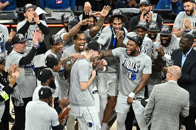 Dončić #77 je postal najboljši igralec zahodne konference. FOTO: Stephen Maturen Getty Images via AFP