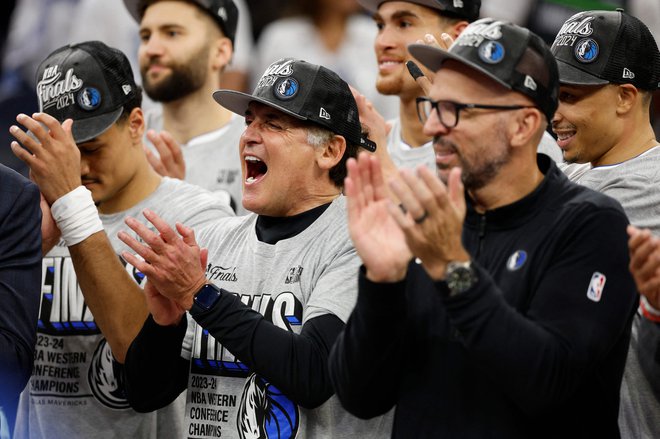 Dolgoletni večinski lastnik Dallasa Mark Cuban in trener Jason Kidd sta si dala duška po preboju v veliki finale. FOTO: David Berding/AFP