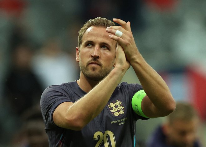 Angleški kapetan Harry Kane se je vnovič vpisal med strelce.FOTO: Phil Noble/Reuters