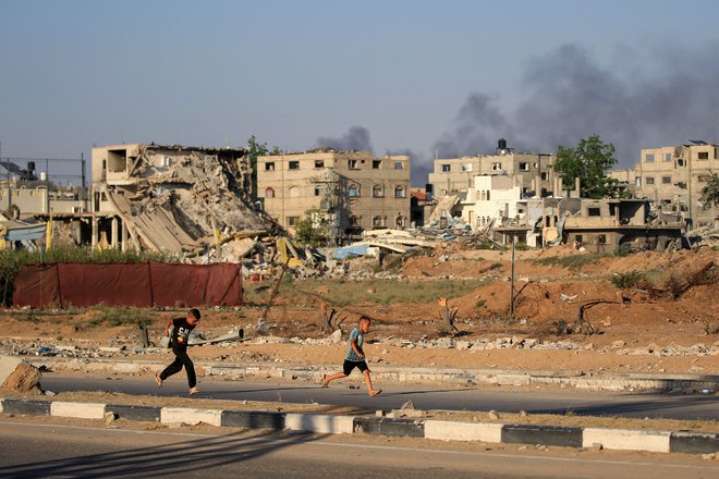 Izraelska vojska je 5. junija z raketami napadla osrednjo Gazo. FOTO: Eyad Baba/AFP