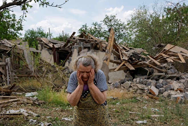 Varnostne razmere v regiji se nenehno poslabšujejo, medtem ko se intenzivnost obstreljevanja povečuje. FOTO: Alexander Ermochenko/Reuters 