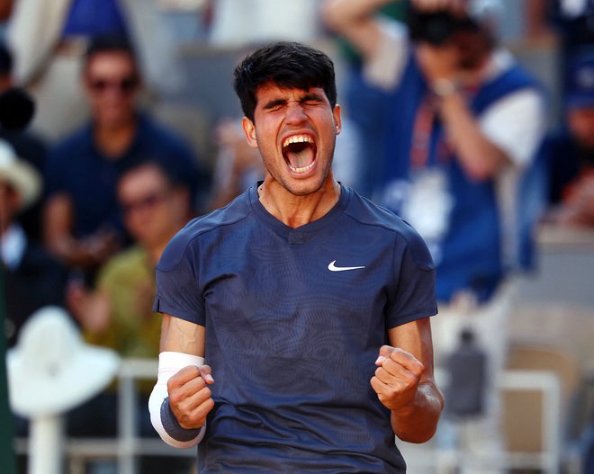 Carlos Alcaraz se je prvič prebil v finale OP Francije. FOTO: Lisi Niesner/Reuters