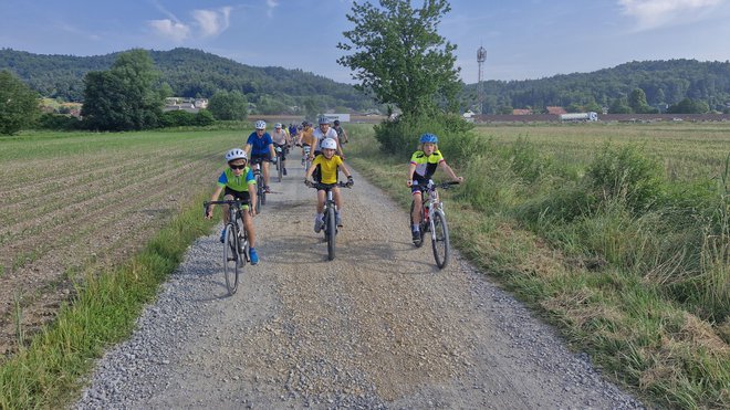 Prijatelji Maks, Brin in Jaša komaj čakajo naslednjo izvedbo. FOTO: Mitja Felc