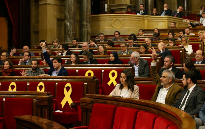 Katalonski parlament leta 2018 FOTO: Albert Gea/Reuters Pictures