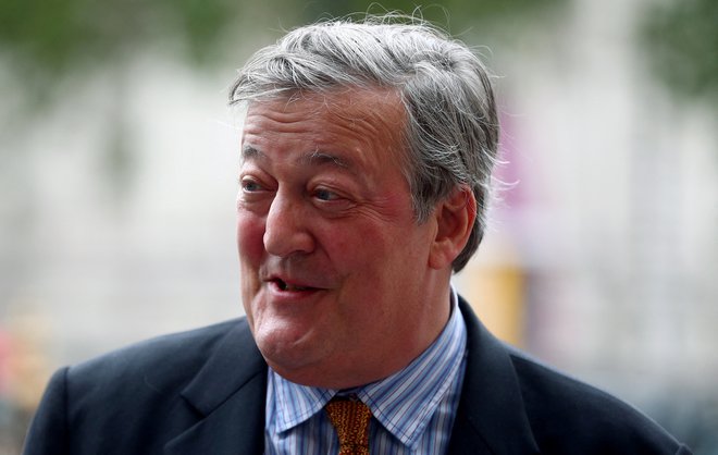 Stephen Fry pravi, da so umetnine za Atence svetinja in da sodijo v domovino. FOTO: Hannah Mckay/Reuters