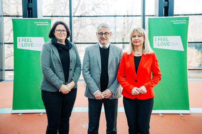 Dubravka Kalin (levo), Matjaž Han, minister za gospodarstvo, turizem in šport in mag. Maja Pak Olaj. FOTO: Siniša Kanižaj/STO