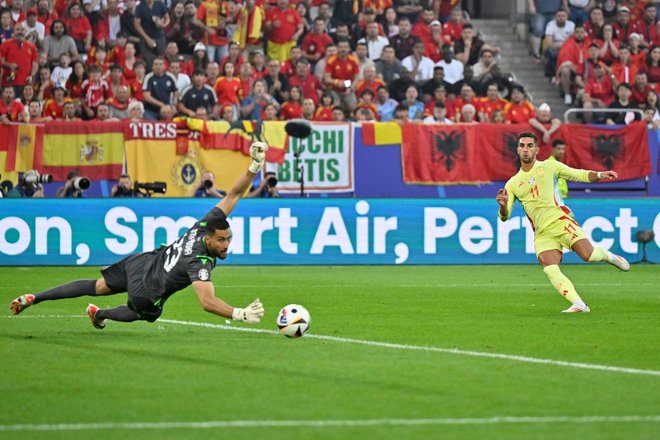 Ferran Torres je zabil prvi gol za Španijo proti Albaniji. FOTO: Ina Fassbender/AFP