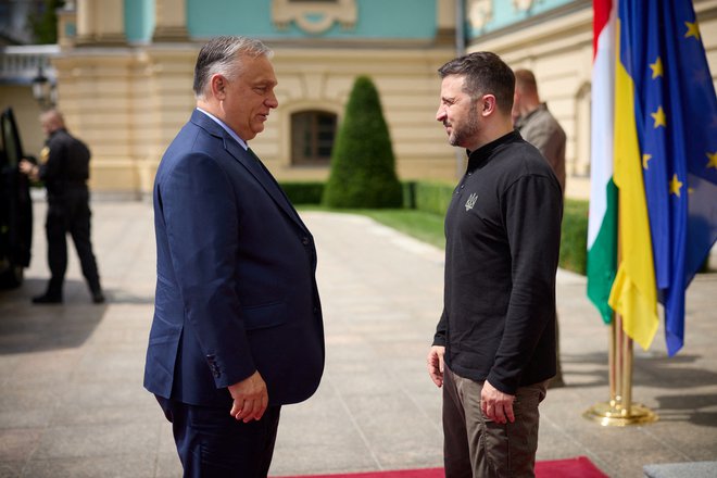 V času predsedovanja svetu Evropske unije bo Budimpešta podpirala Ukrajino, je danes med obiskom Kijeva zagotovil madžarski premier Viktor Orbán.

FOTO: Reuters