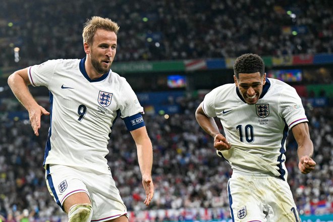 Harry Kane in Jude Bellingham, zvezdniški dvojec Anglije. Bo dovolj za uvrstitev v polfinale? FOTO: Patricia De Melo Moreira/AFP