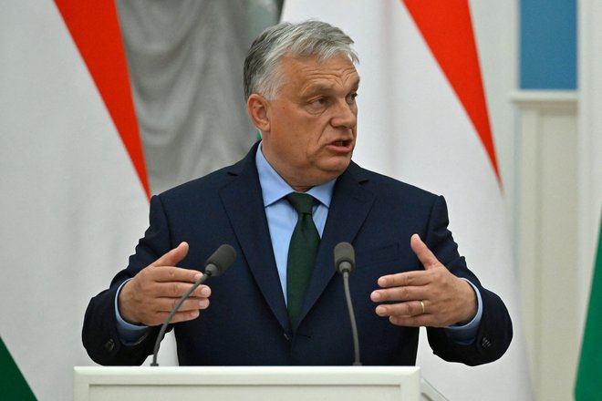 Viktor Orbán in njegov Fidesz od slovesa od EPP leta 2021 nista bila v nobeni politični družini. FOTO: Alexander Nemenov/AFP