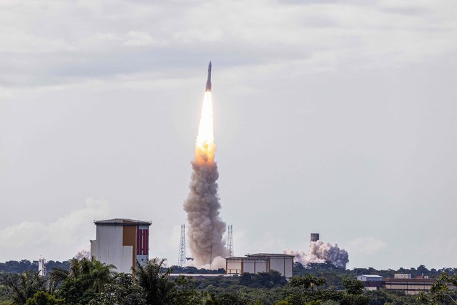 Izstrelitev rakete ariane 6 je uspela. FOTO: Jody Amiet/AFP
