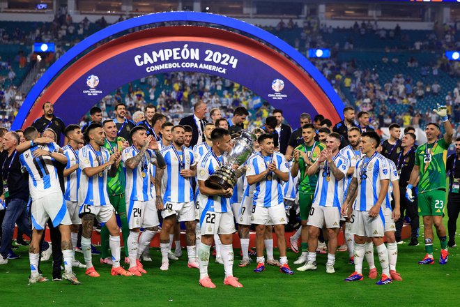Argentina je osvojila 16. naslov južnoameriškega nogometnega prvaka v svojem jubiljenem 30. finalu. FOTO: Buda Mendes/Getty Images Via AFP