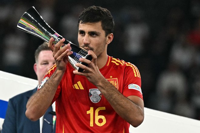 Španec pri Manchester Cityju Rodri je bil izbran za najboljšega igralca evropskega prvenstva v nogometu. FOTO: Javier Soriano(AFP