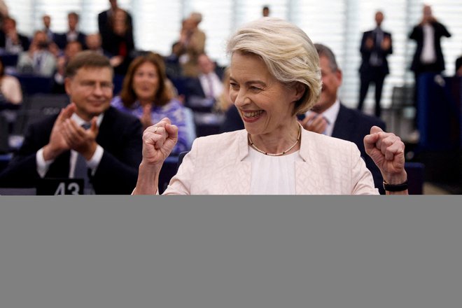 Stara nova predsednica Ursula von der Leyn je članice danes le pozvala k posredovanju imen kandidata in kandidatke za komisarski položaj. FOTO: Johanna Geron/Reuters