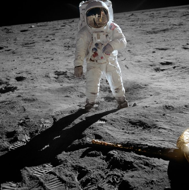Buzz Aldrin na površju Lune. FOTO: Wikipedija